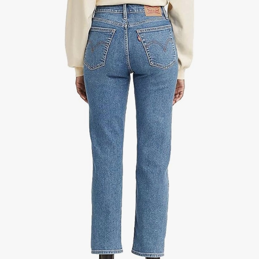 Levi’s Women’s Wedgie Straight Jeans